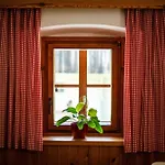 Holiday home Traditional Homestead Guhar In Radovna *