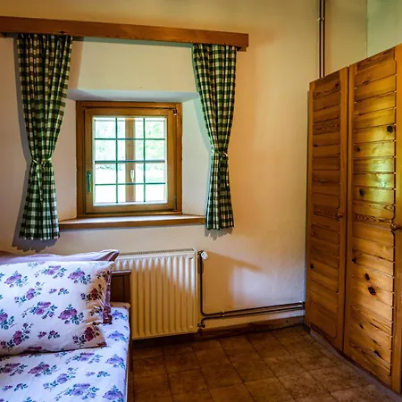 Traditional Homestead Guhar In Radovna Mojstrana