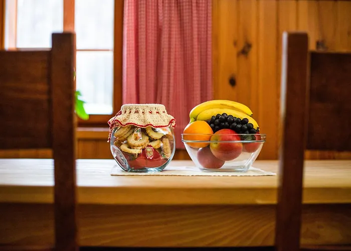 Traditional Homestead Guhar In Radovna Мойстрана