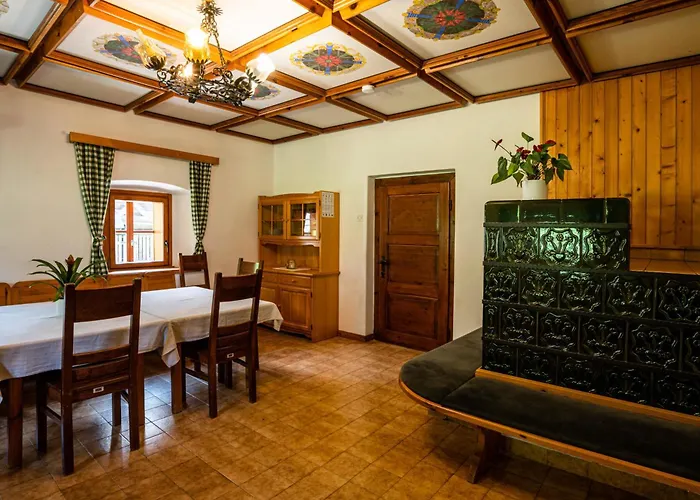 Traditional Homestead Guhar In Radovna Mojstrana