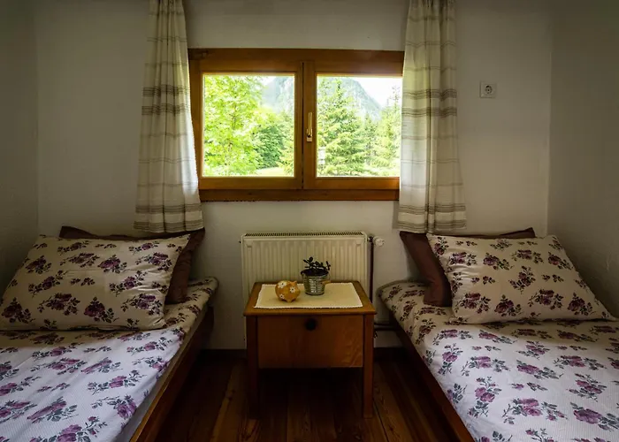 Traditional Homestead Guhar In Radovna Prázdninový dům