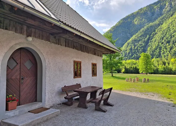 Prázdninový dům Traditional Homestead Guhar In Radovna *